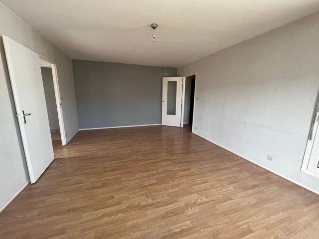 Location Appartement 2 pièces 56m² BESANCON 25000