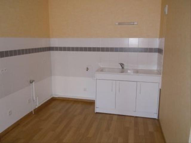 Location Appartement 2 pièces 56m² ST LAURENT SUR SAONE 01750