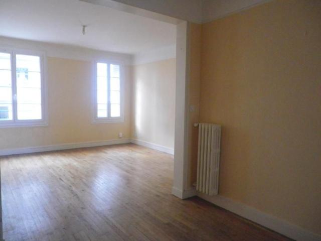 Location Appartement 2 pièces 56m² TOURS 37000