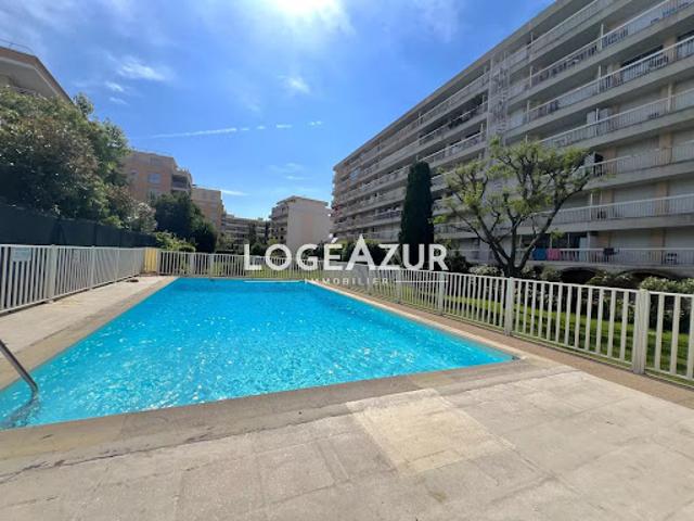 Location Appartement 2 pièces 58.22 m2 Juan les pins