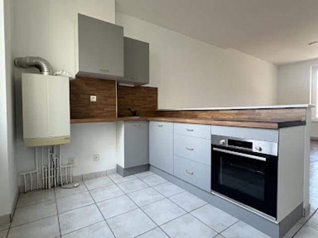 Location Appartement 2 pièces 58 m2 Montluçon