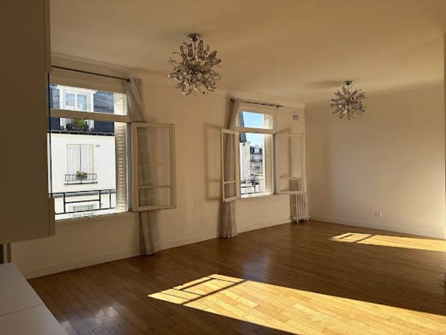 Location Appartement 2 pièces 58 m2 Paris 16ème