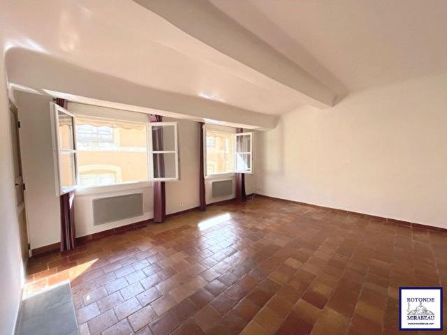 Location Appartement 2 pièces 58m²