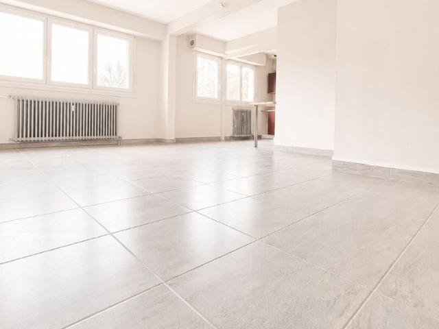 Location Appartement 2 pièces 58m²