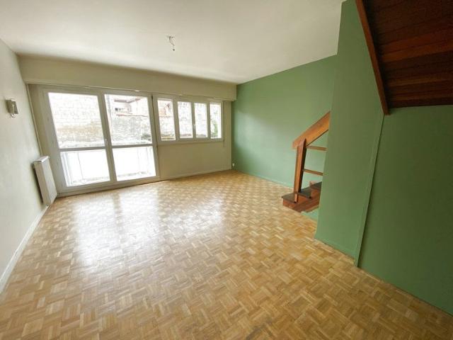 Location Appartement 2 pièces 58m² BORDEAUX 33000