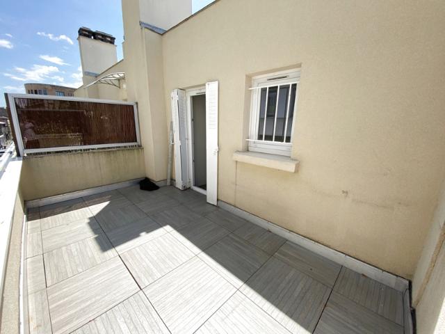 Location Appartement 2 pièces 58m² BORDEAUX 33000