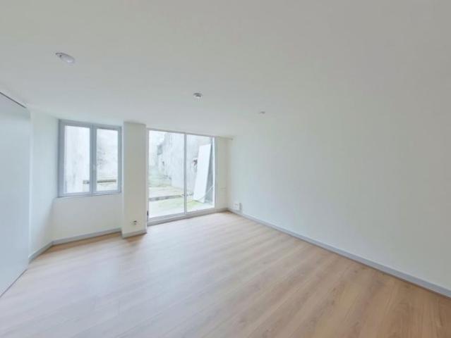 Location Appartement 2 pièces 58m² POITIERS 86000