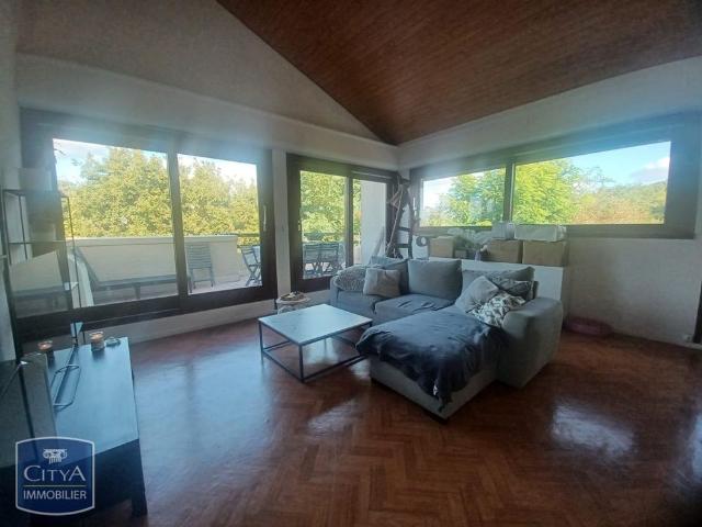 Location Appartement 2 pièces 58m² VILLENEUVE SUR LOT 47300
