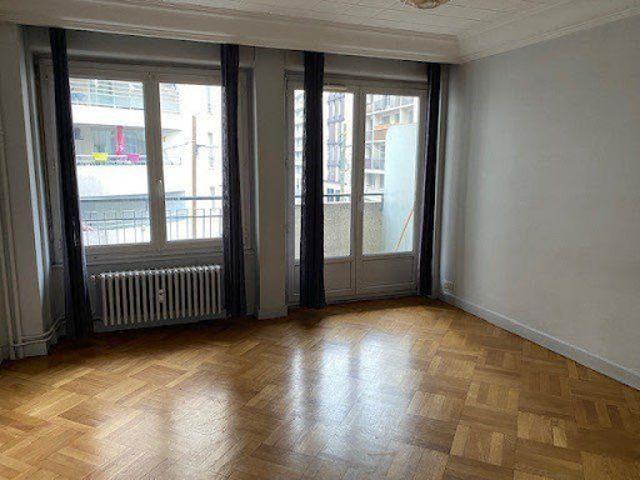 Location Appartement 2 pièces 59 m2 Villeurbanne