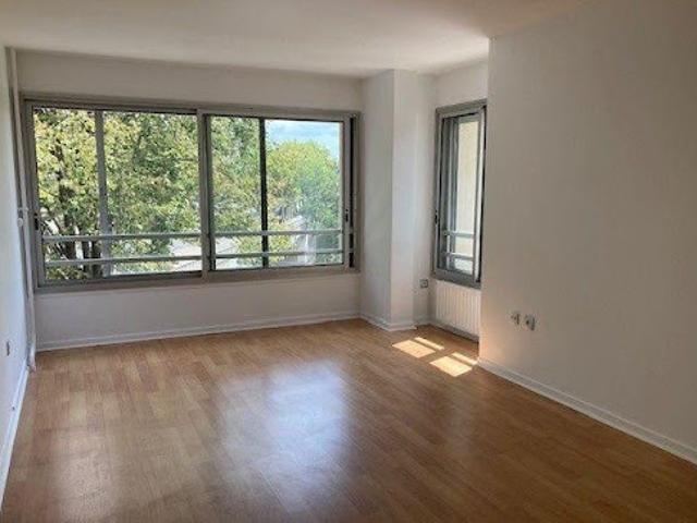 Location Appartement 2 pièces 59 m2 Paris 17ème