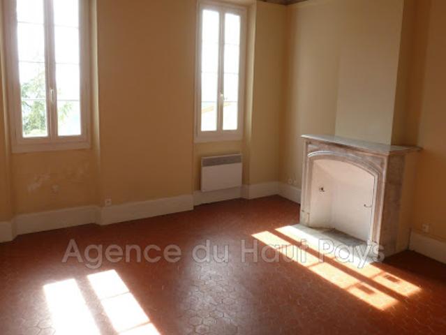 Location Appartement 2 pièces 59 m2 Saint Cézaire sur Siagne
