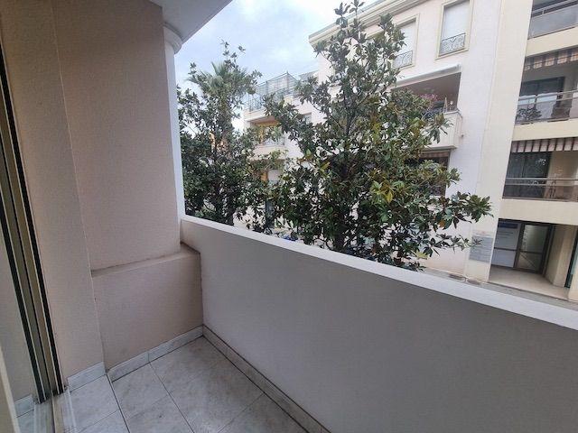 Location Appartement 2 pièces 59m²