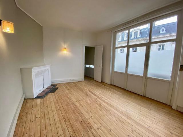 Location Appartement 2 pièces 59m² ANGOULEME 16000