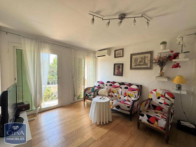Location Appartement 2 pièces 59m² MARSEILLE 10ème