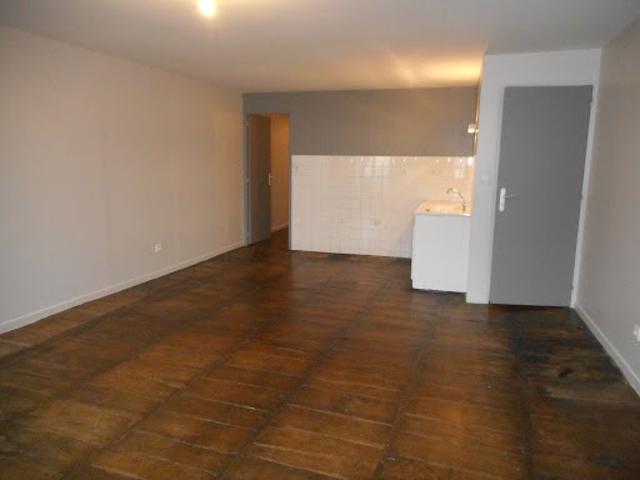 Location Appartement 2 pièces 63 m2 Bellac