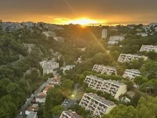 Location Appartement 2 pièces 63 m2 Nice