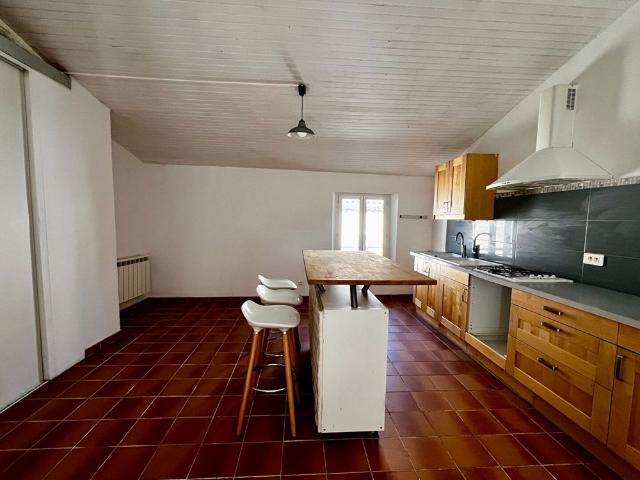 Location Appartement 2 pièces 63m²