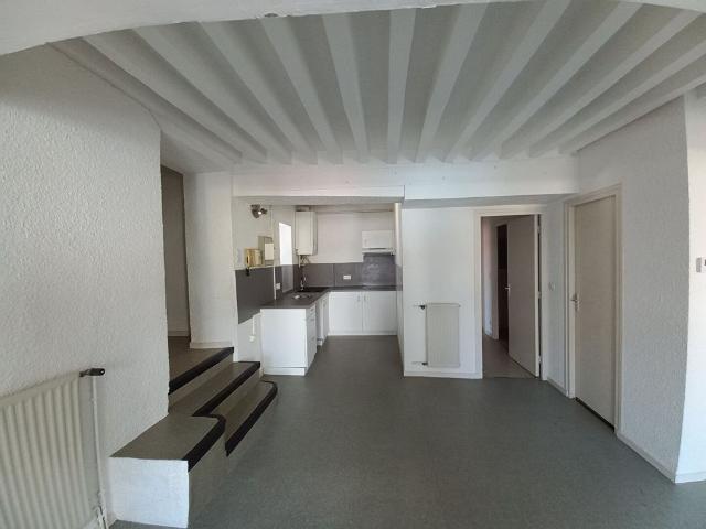 Location Appartement 2 pièces 63m²