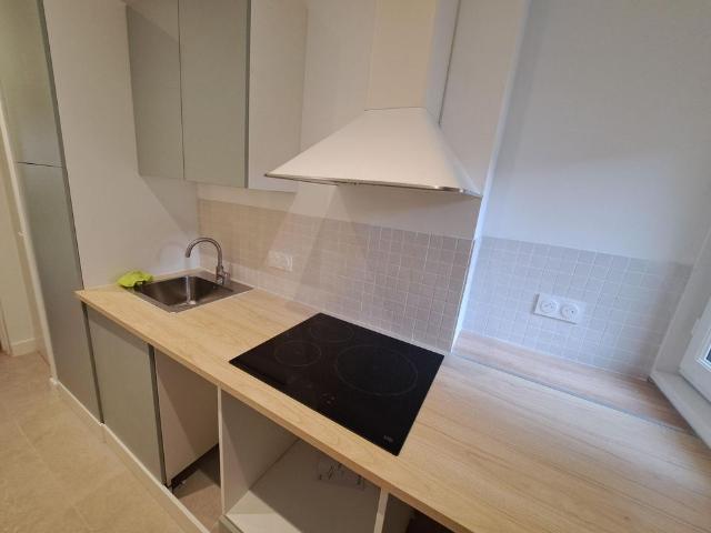 Location Appartement 2 pièces 63m² BORDEAUX 33000