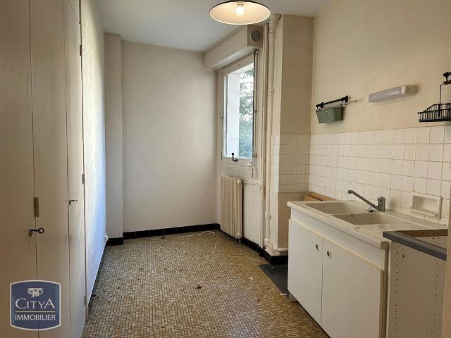 Location Appartement 2 pièces 63m² BLOIS 41000