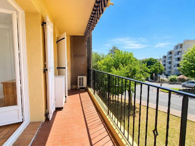 Location Appartement 2 pièces 60.63 m2 Le Cannet