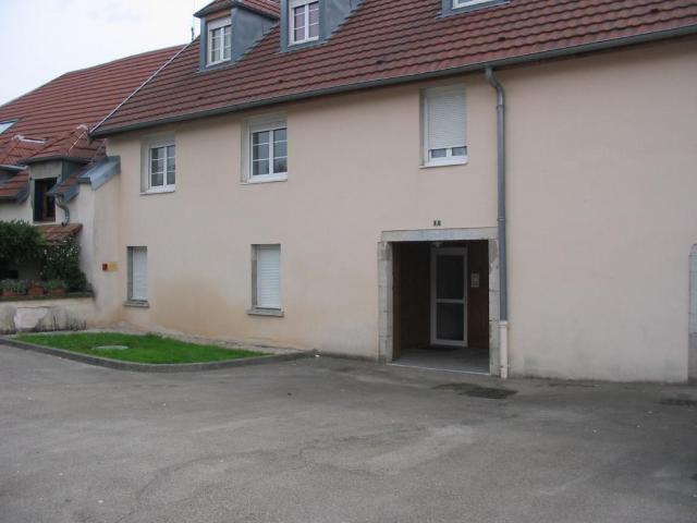 Location: Appartement 2 pièces 60 m2 – MARCHAUX CHAUDEFONTAINE