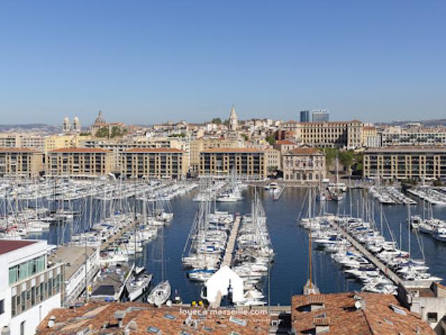 Location Appartement 2 pièces 60 m2 Marseille 7ème