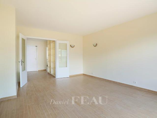 Location Appartement 2 pièces 60 m2 Paris 17ème
