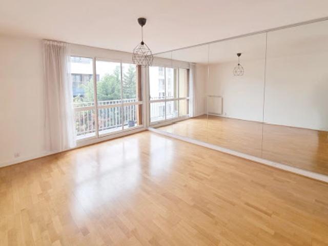 Location Appartement 2 pièces 60 m2 Paris 15ème