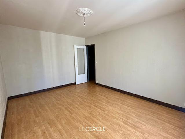 Location Appartement 2 pièces 60 m2 Senlis