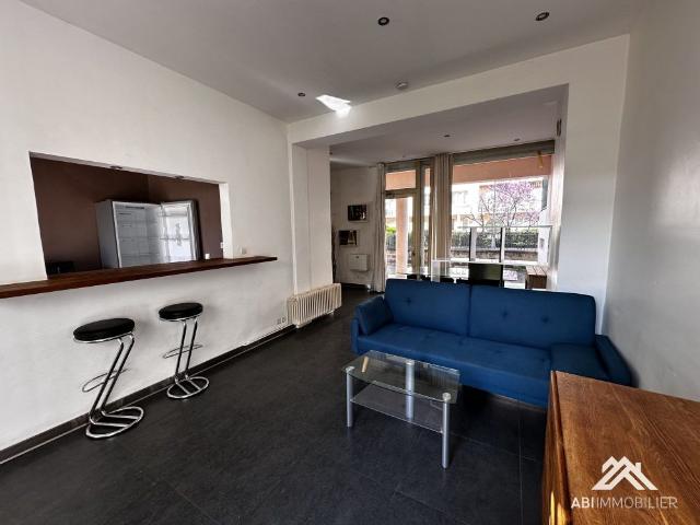 Location Appartement 2 pièces 60m² MONTPELLIER 34000