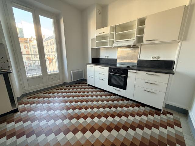 Location Appartement 2 pièces 61.85 m2 Grenoble