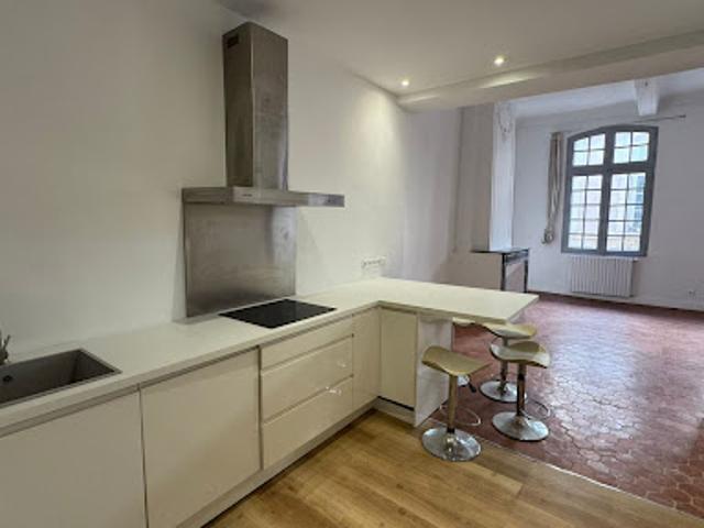 Location Appartement 2 pièces 61 m2 Aix en Provence