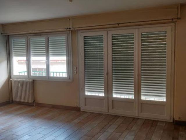 Location Appartement 2 pièces 61 m2 Saint Brieuc