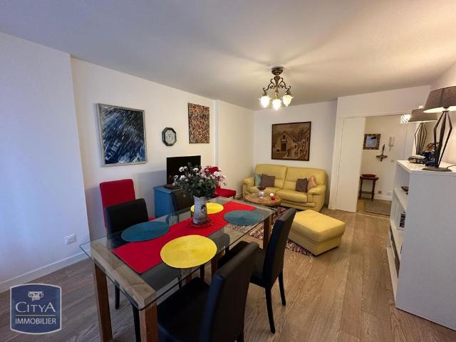 Location Appartement 2 pièces 61m² CHATEAUROUX 36000