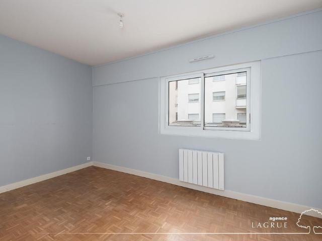 Location Appartement 2 pièces 61m² VICHY 03200