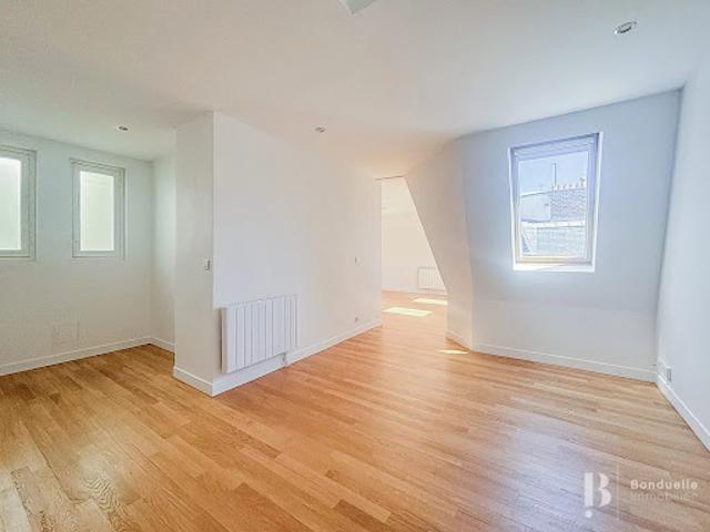 Location Appartement 2 pièces 62.91 m2 Paris 16ème