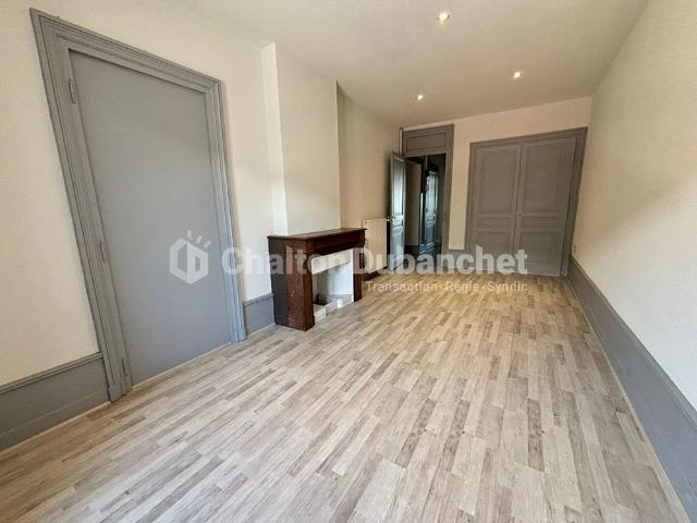 Location Appartement 2 pièces 62m²