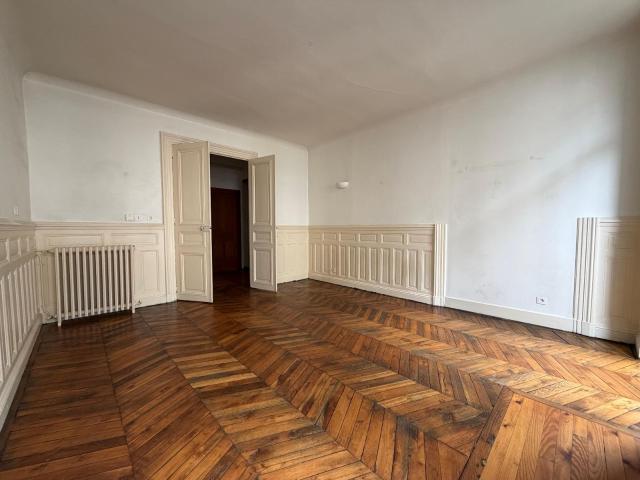 Location Appartement 2 pièces 62m² CLERMONT FERRAND 63000