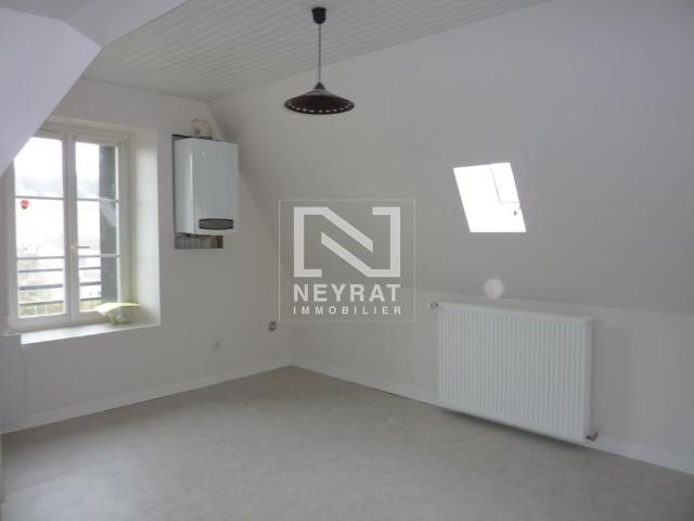 Location Appartement 2 pièces 62m² AUTUN 71400