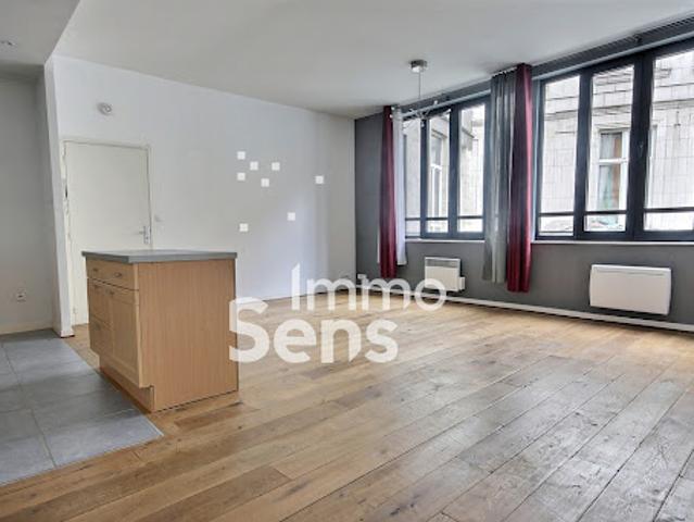 Location Appartement 2 pièces 67.98 m2 Lille