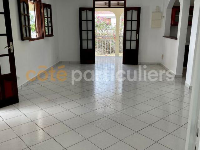Location Appartement 2 pièces 67m²