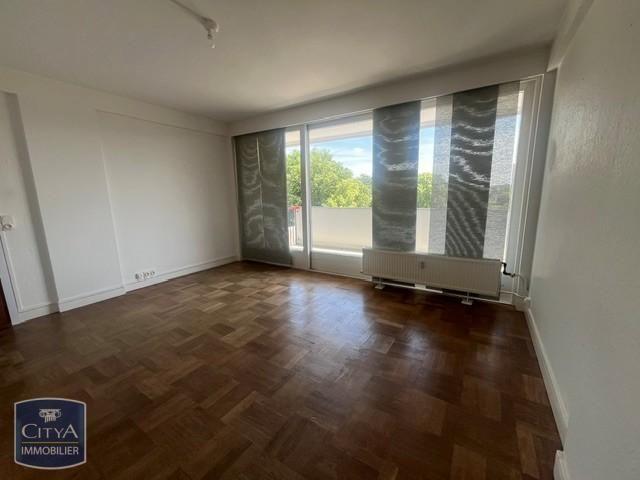 Location Appartement 2 pièces 67m² CAMBRAI 59400
