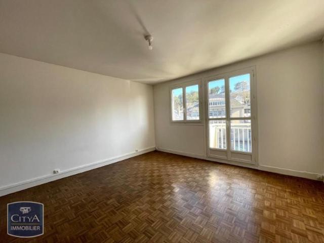 Location Appartement 2 pièces 67m² ST VALERY EN CAUX 76460