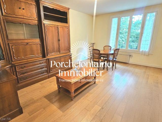Location Appartement 2 pièces 67m² VERSAILLES 78000