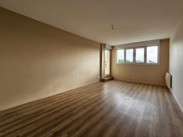 Location Appartement 2 pièces 64.5 m2 Bourges