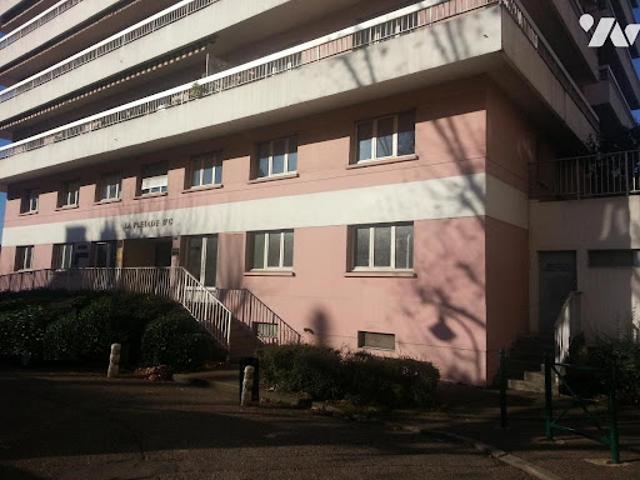 Location Appartement 2 pièces 64.61 m2 Cusset