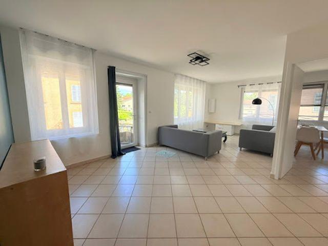 Location Appartement 2 pièces 64 m2 Irigny