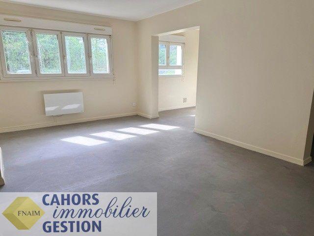 Location Appartement 2 pièces 64m² CAHORS 46000