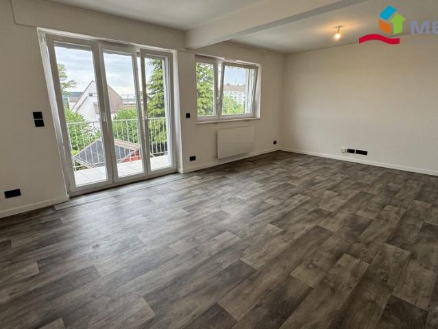Location Appartement 2 pièces 64m² HOENHEIM 67800